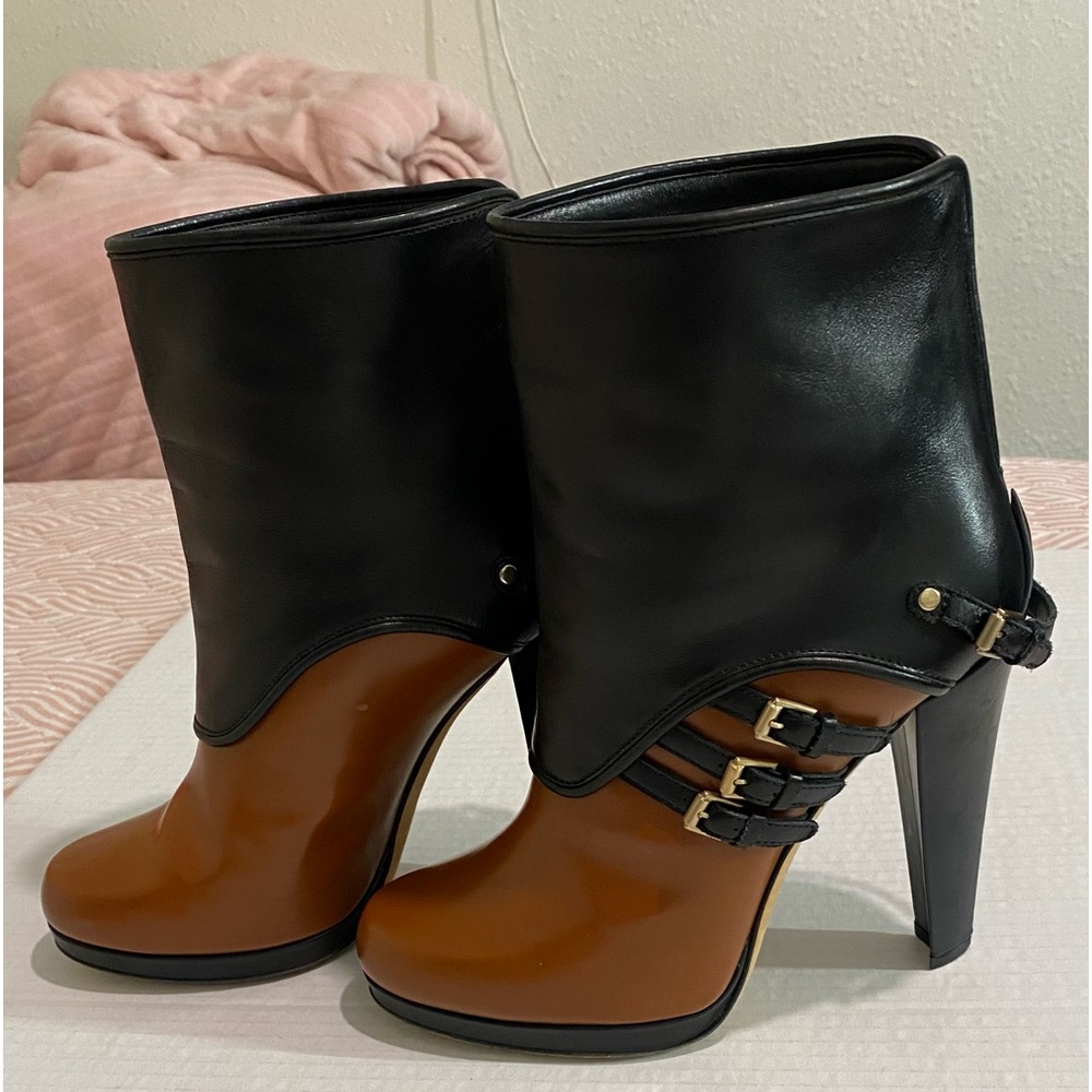 Bally Brown Black SIZE 7 leather boots Made In
ITALY #glam